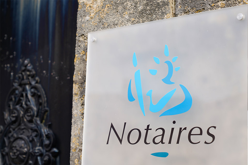 Notaires